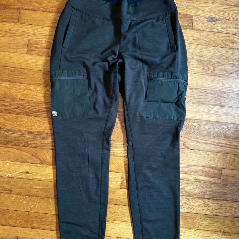 Green Fjallraven Keb Fleece Trousers
